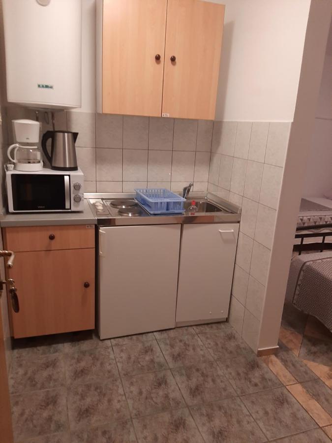 Apartments Marta Starigrad Paklenica Exterior foto